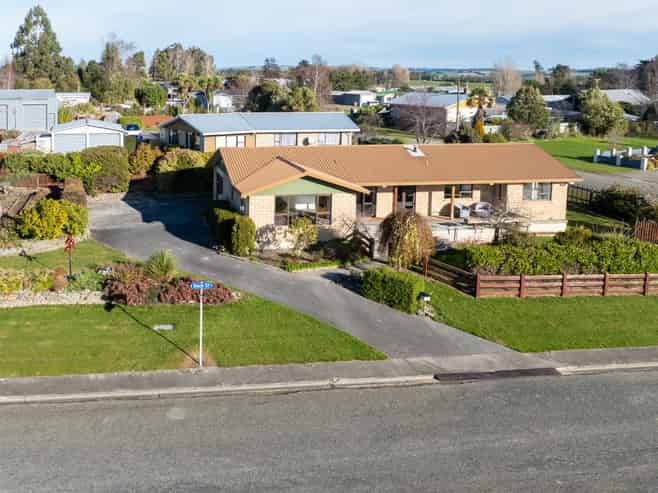 1 Back Street, Tapanui