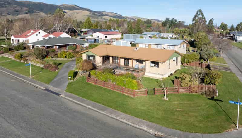 1 Back Street, Tapanui