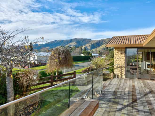 1 Back Street, Tapanui