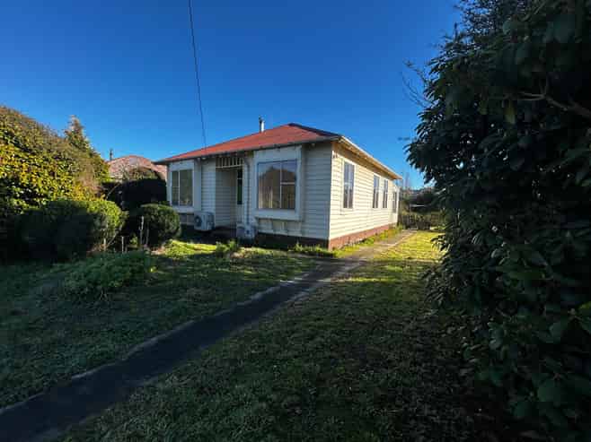 57 Oakland Street, Mataura