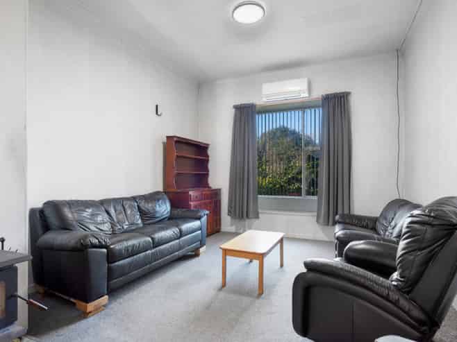 57 Oakland Street, Mataura