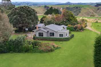 2505 State Highway 3, Waitotara