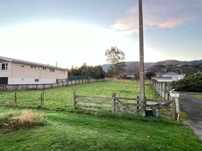 8a York Street, Tapanui