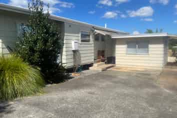 62 Raumati Crescent, Onerahi
