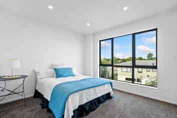 31c McLeod Road, Weymouth