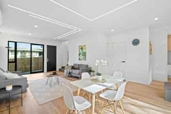 31c McLeod Road, Weymouth