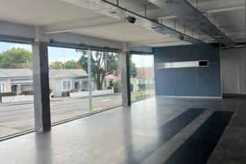 Road Frontage Retail