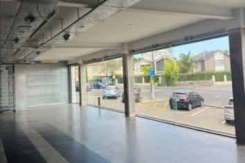 Road Frontage Retail