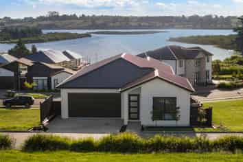 17 Emerald Avenue, Karaka