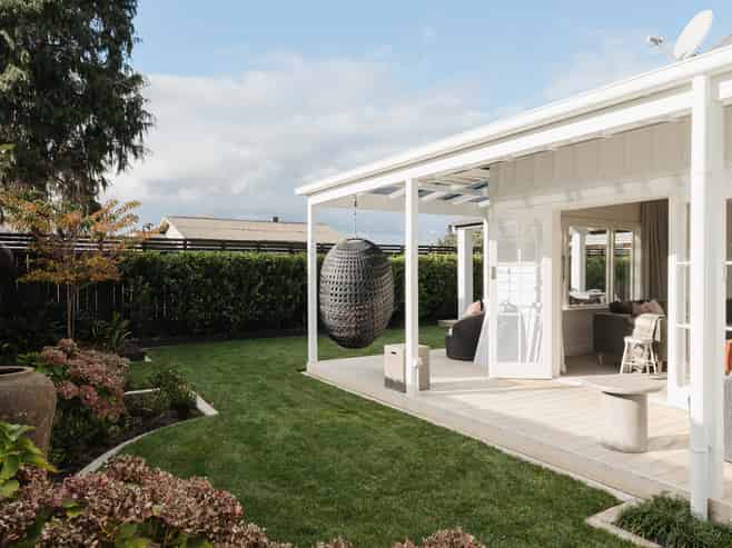119 Seventeenth Avenue, Avenues