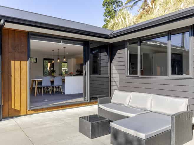36 Roto Street, Hurdon