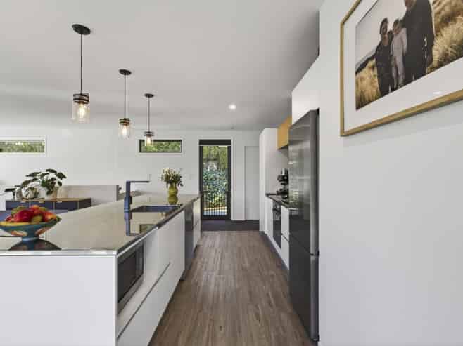 36 Roto Street, Hurdon