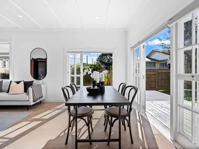 5 Kent Road, Regent