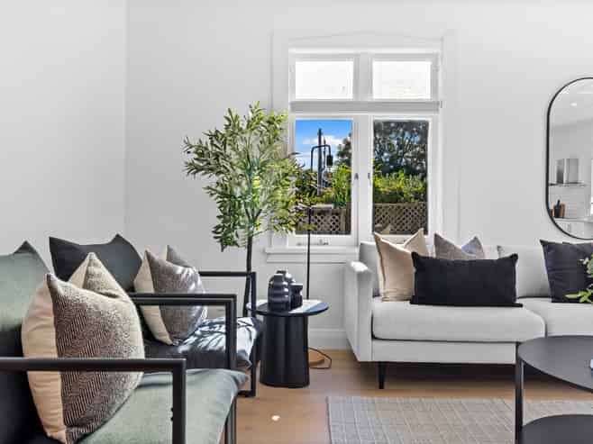 5 Kent Road, Regent