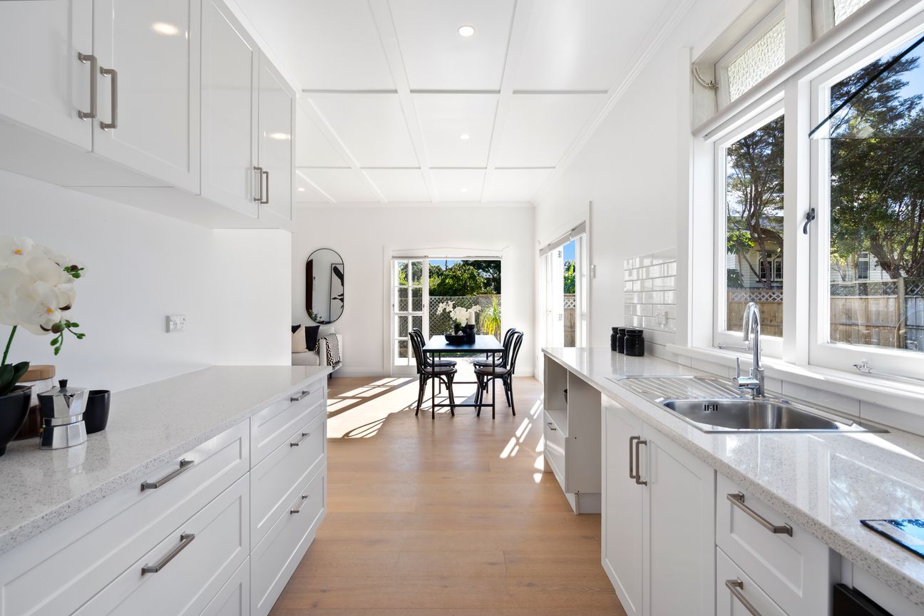 A Bungalow that's ready to go! – pohled 4