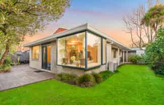 2/11 Moana Street, Somerfield