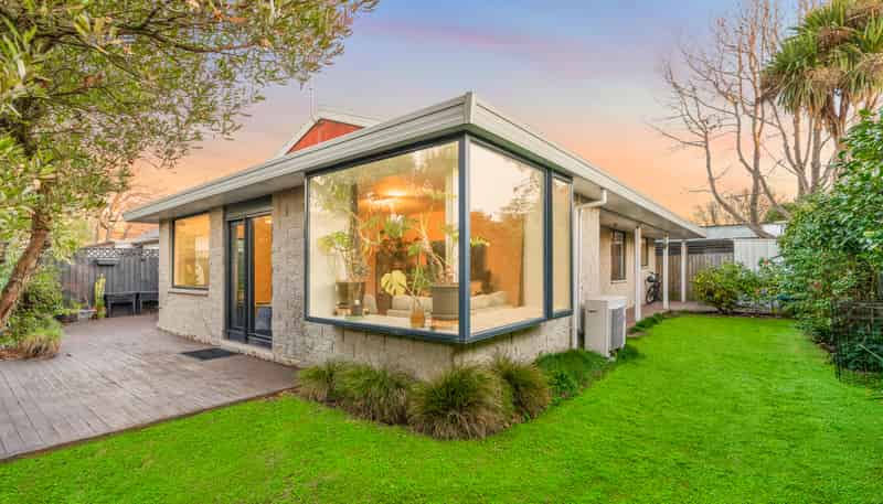 2/11 Moana Street, Somerfield