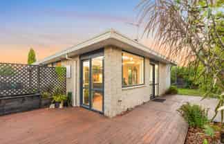 2/11 Moana Street, Somerfield
