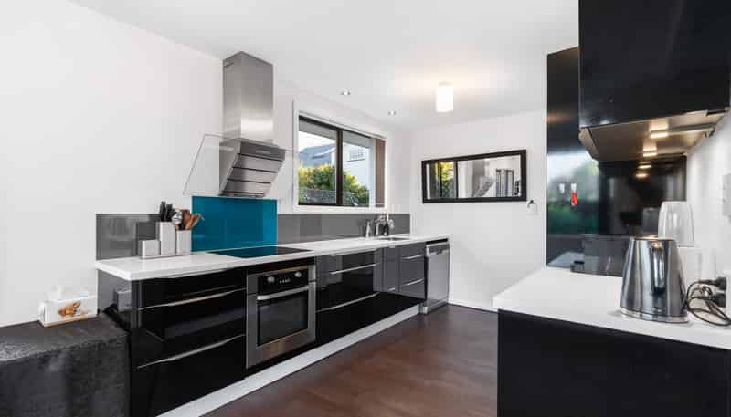 2/11 Moana Street, Somerfield
