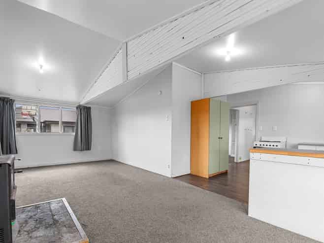 B/189 Clayton Road, Western Heights