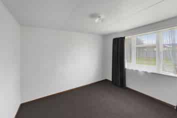 8 Dunbar Street, Levin