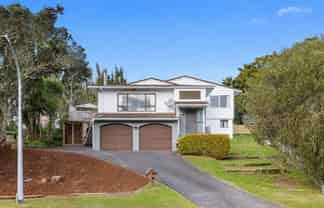 4 Sun Valley, Hatfields Beach