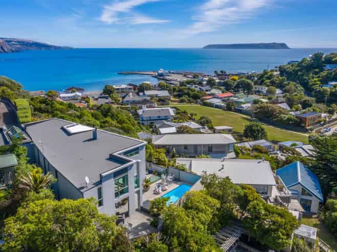 32 Roys Road, Plimmerton