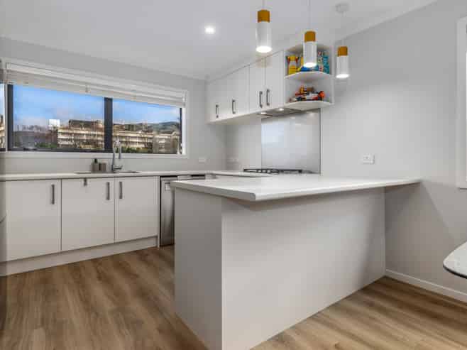 6 Pateke Drive, Porirua