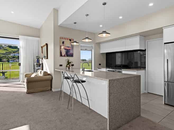 12 Flers Place, Taradale