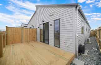 10 Kaapehu Street, Karaka