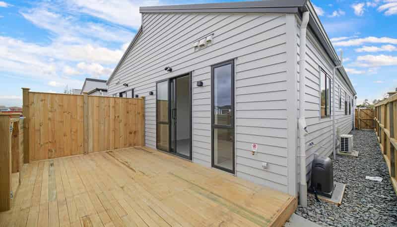 10 Kaapehu Street, Karaka