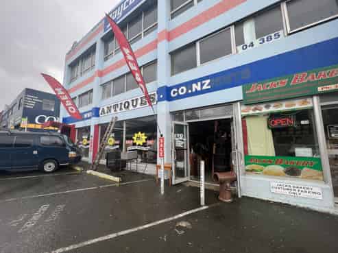 Affordable retail tenancy - perfect for storage 