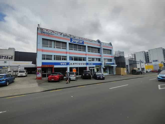 Affordable retail tenancy - perfect for storage 