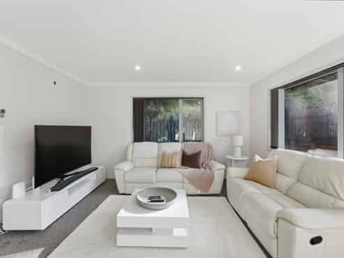 16D Cyrus Street, Whalers Gate