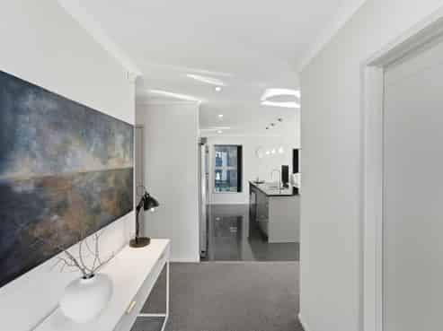 16D Cyrus Street, Whalers Gate