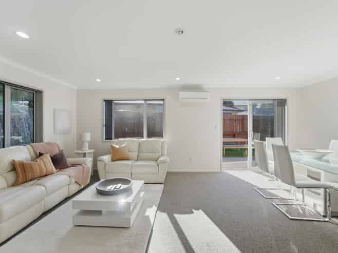 16D Cyrus Street, Whalers Gate