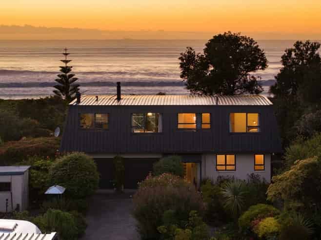 114 Rarangi Beach Road, Rarangi