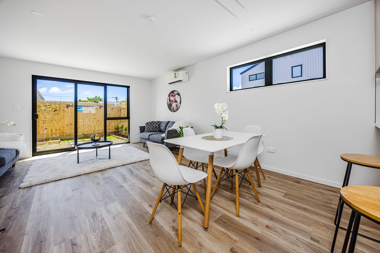 Urgent Sale - Best Value Modern Freehold Townhouse – pohled 5