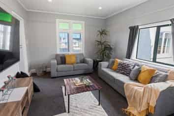 Manawatu / Whanganui - Address withheld