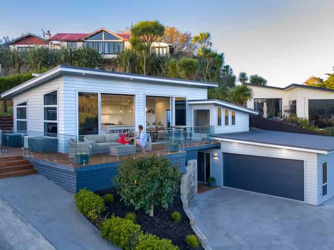 24 Robertson Street, Raglan