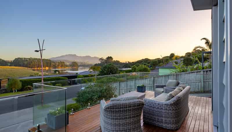 24 Robertson Street, Raglan