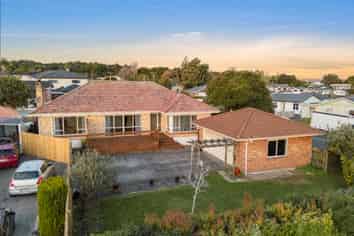 2 Kelvyn Grove, Manurewa