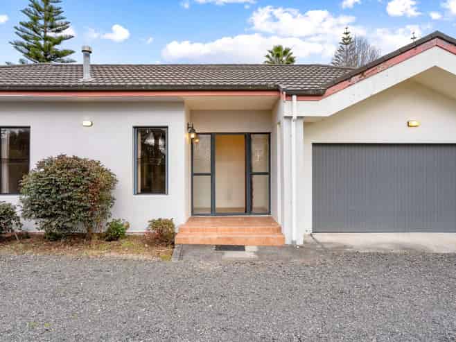 1 Governors Heights, Whangamata