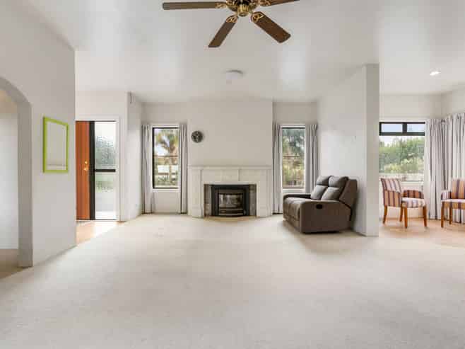 1 Governors Heights, Whangamata