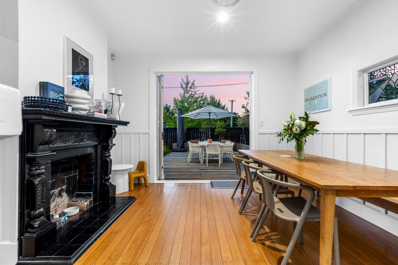Out-of-Town Owners Say Sell - Widok 6