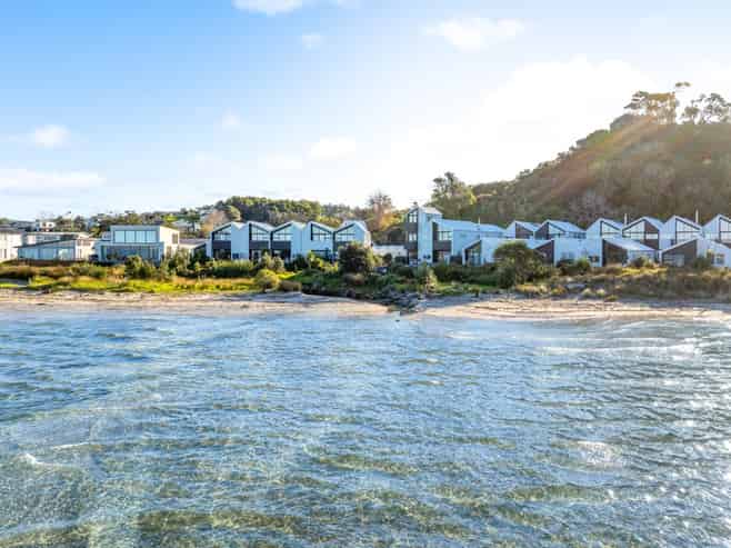 15 Boathouse Bay Lane, Snells Beach