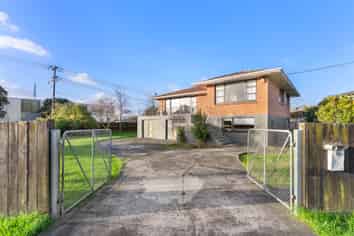 739 Te Atatu Road, Te Atatu Peninsula