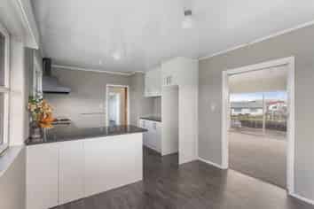739 Te Atatu Road, Te Atatu Peninsula