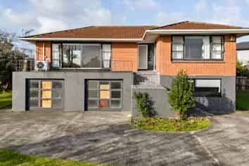 739 Te Atatu Road, Te Atatu Peninsula