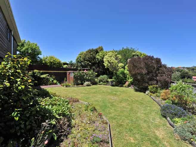 A/67 Thatcher Crescent, Crofton Downs